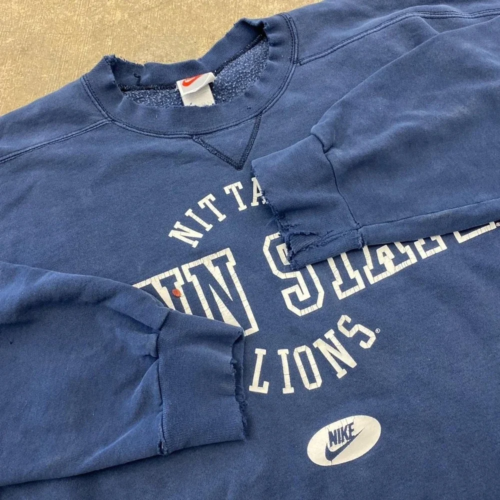 Vintage 90s Penn State Nittany Lions Nike Center Swoosh Distressed Crewneck XL